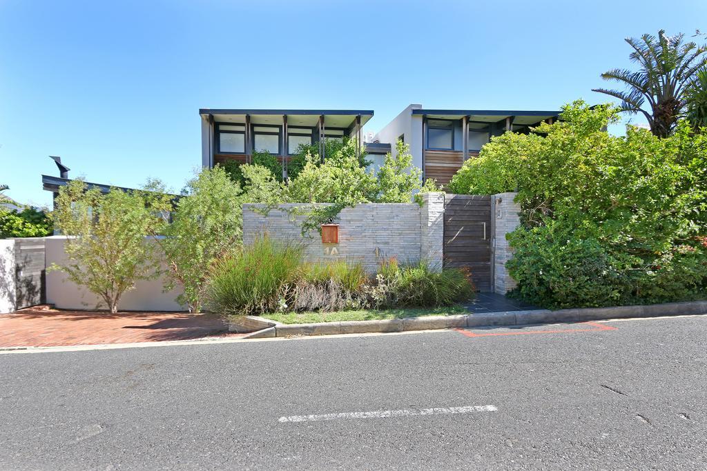 Villa Aqua By Totalstay Cape Town Exterior photo